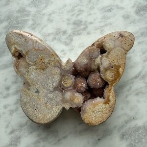 Pink Amethyst Butterfly with bubbles